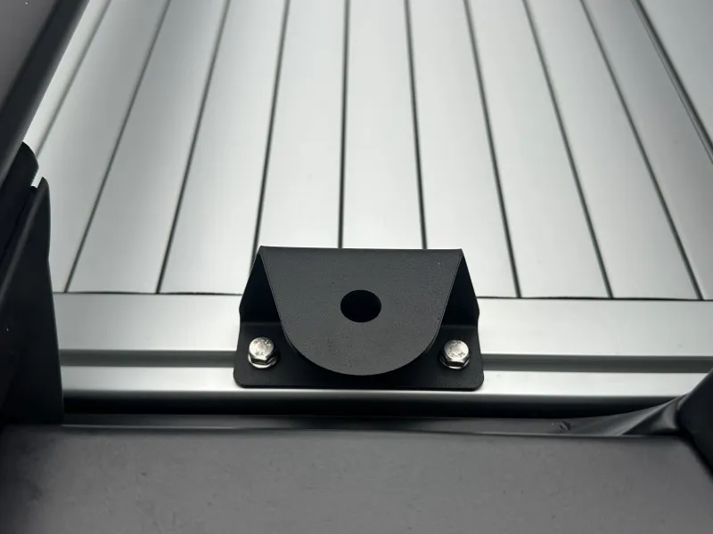 Universalhalter Set für Ford Ranger Mountain Top – mit Nutensteinen