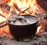 Lodge Dutch Oven 14"