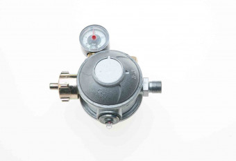 Gewerbe Niederdruck Gasregler zweistufig mit Manometer 50 mbar Gewerbe Niederdruck Gasregler zweistufig mit Manometer 50 mbar